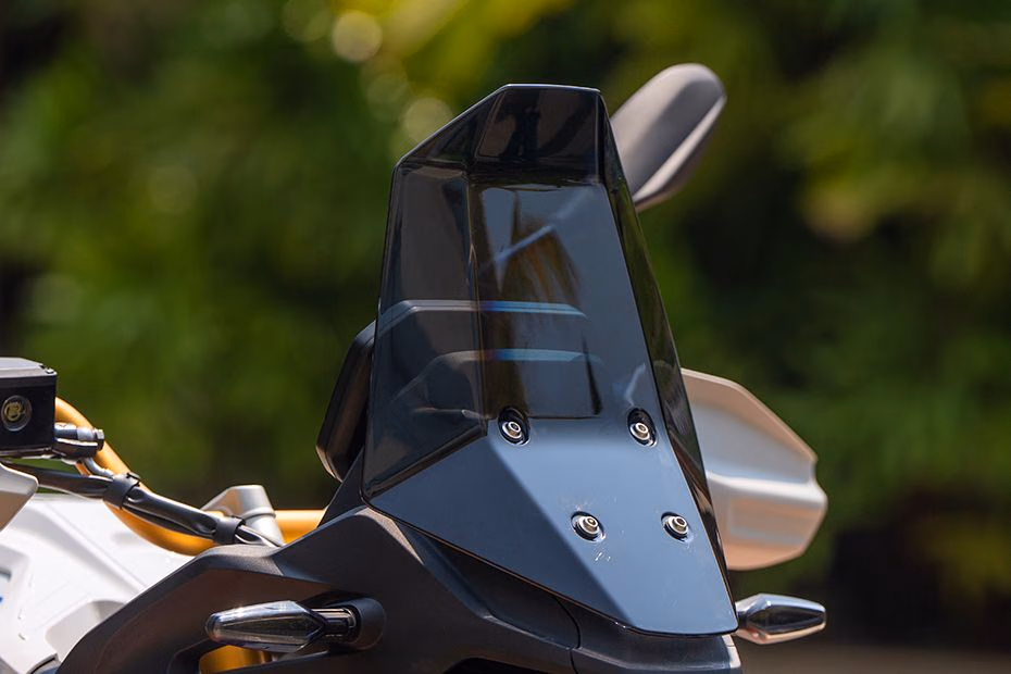 BMW F 450 GS windshield